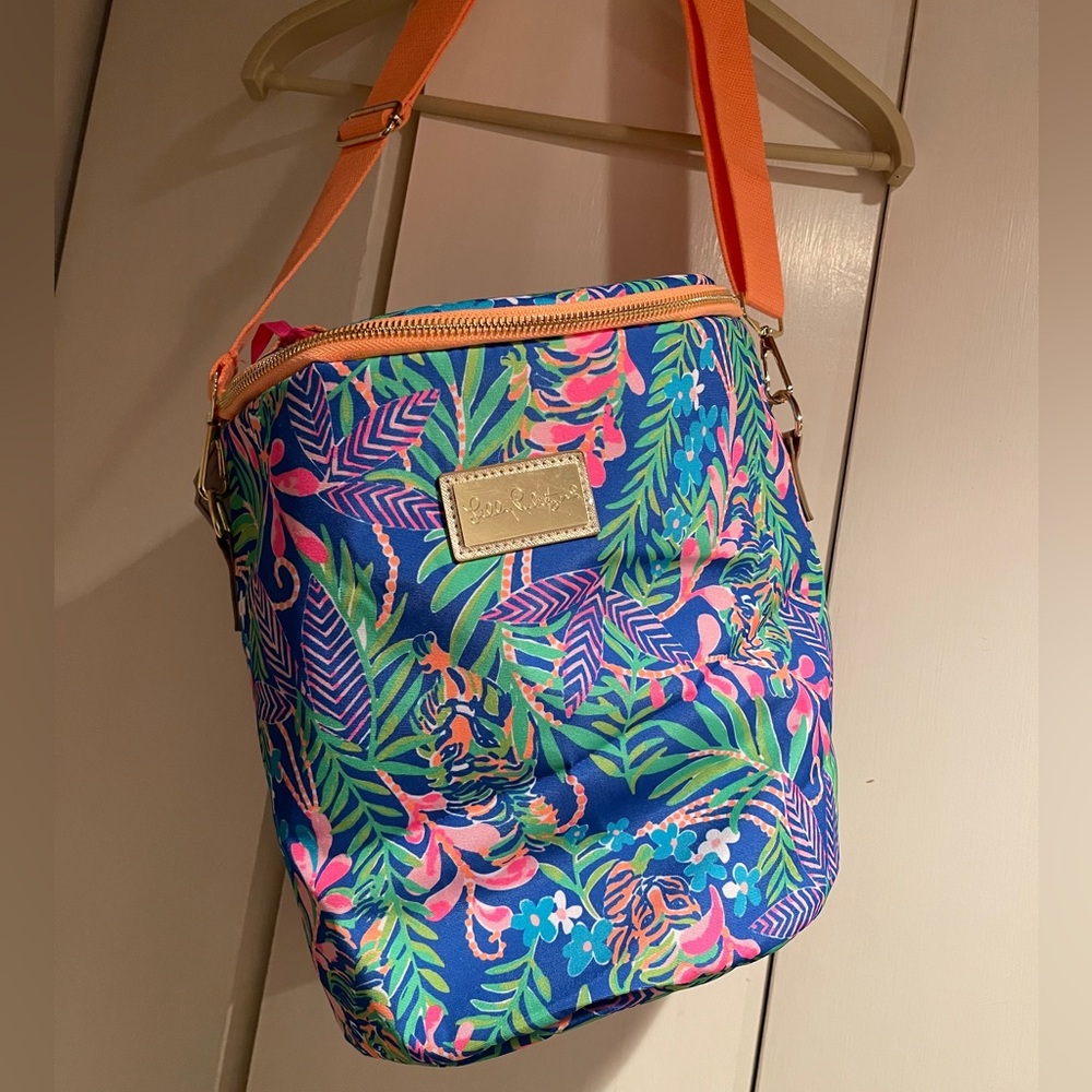LILLY PULITZER How You Like Me‎ Prowl Tropical Tiger Beach Cooler NWT